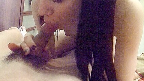 Amateur teen 18+ chick getting cock in vagina