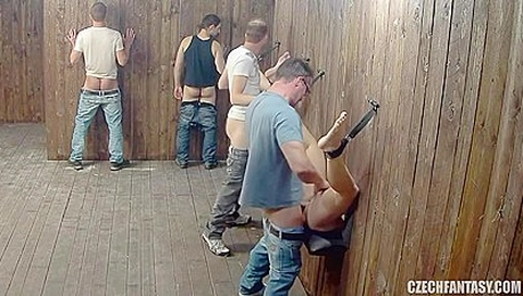 Public Fuck Room 1