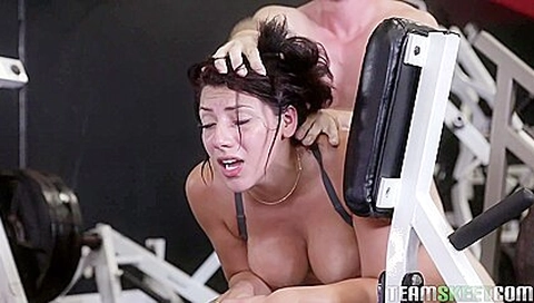 Chubby Latina Valentina Jewels Gets Pounded In The Gym
