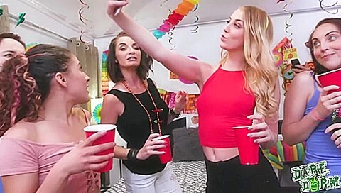 A Fucking Fiesta - Whitney Wright, Keegan Kade And Chloe Scott