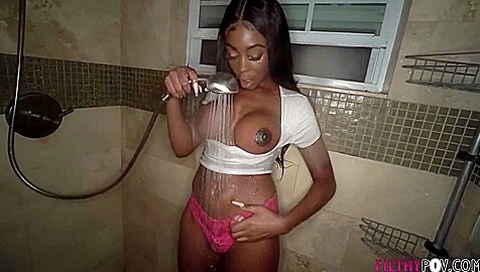 Tori Montana - Ebony Amateur Sucks Big White Cock For Cum