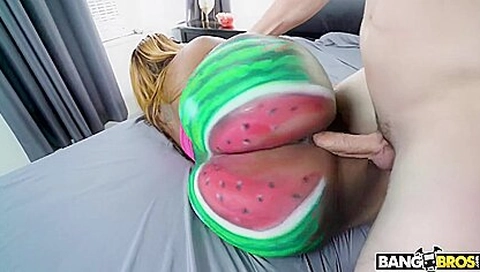 Fat Ebony Victoria Cakes Shagged By Massive White Dick