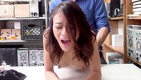 Exotic Brunette Jasmine Grey Screwed By Cocky Lp Officer