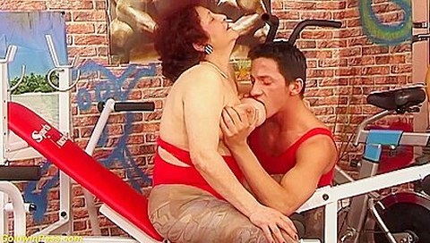 Bbw Step mom Fucked By Fitness Coach