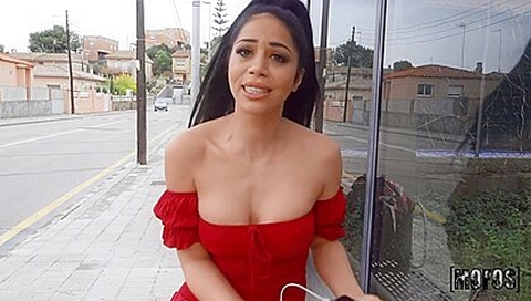 Julia De Lucia And Jordi El Nino Polla In Fit Beauty Fucks With Jordi Outdoors