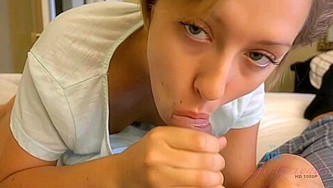 Bailey Bae - She Gives You Morning Head And You Fuck Until You Cum On Her Feet