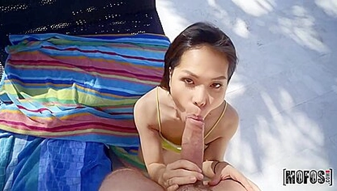J Mac And Evie Ling - Petite Asian Stretched Out