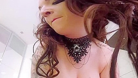 Big Tits Goth Sucks, Jerks & Rides - Potro De Bilbao And Harmony Reigns