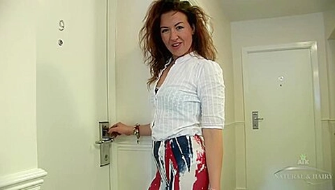 Elizabeth Is Naked And Hairy In Theuk