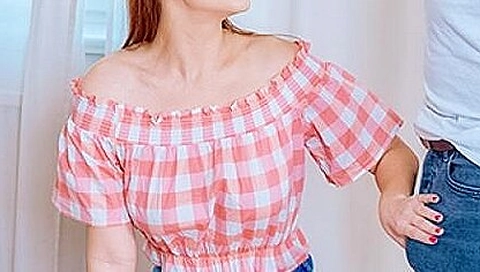 Take Off Some Calories With Antonia Sainz