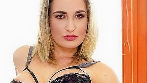 Incredible Banging And Incredible Woman - Nicole Vice