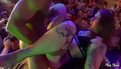 Intense Live Ir Sexshow - Nayomi Sharp
