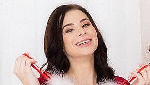 Jenny Doll And Stacy Cruz In Christmas Wood