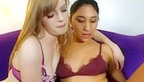 Two Babes Having Sex
