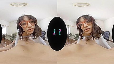 Isabella Nice - She Needs You For Studying