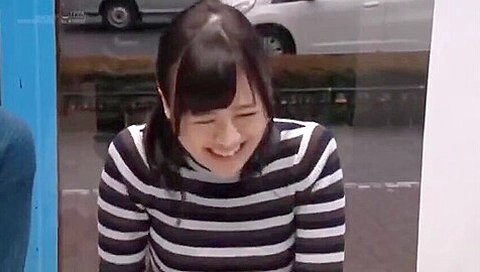 250103乳首の色とか気にする奥様に挿入i7